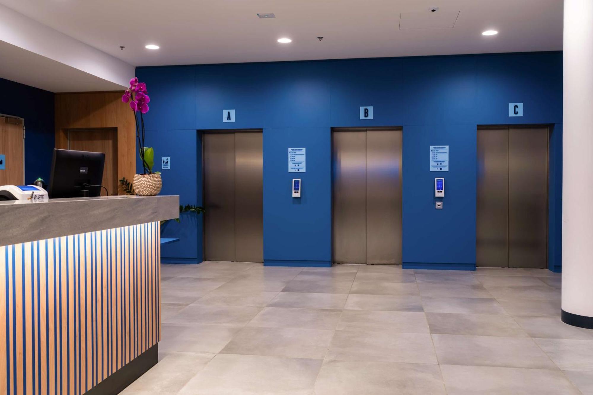 Hampton By Hilton Budapest City Centre Esterno foto