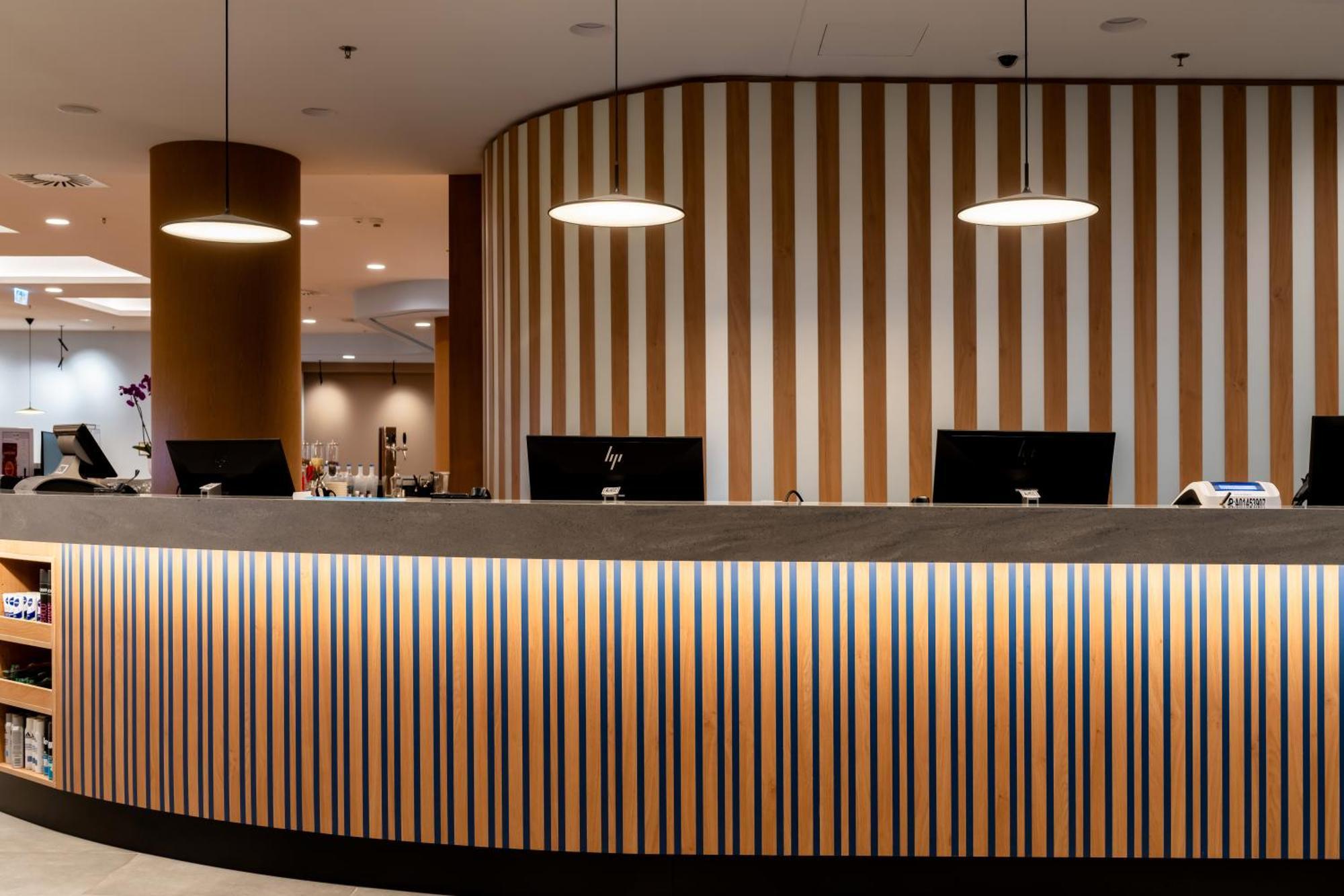 Hampton By Hilton Budapest City Centre Esterno foto