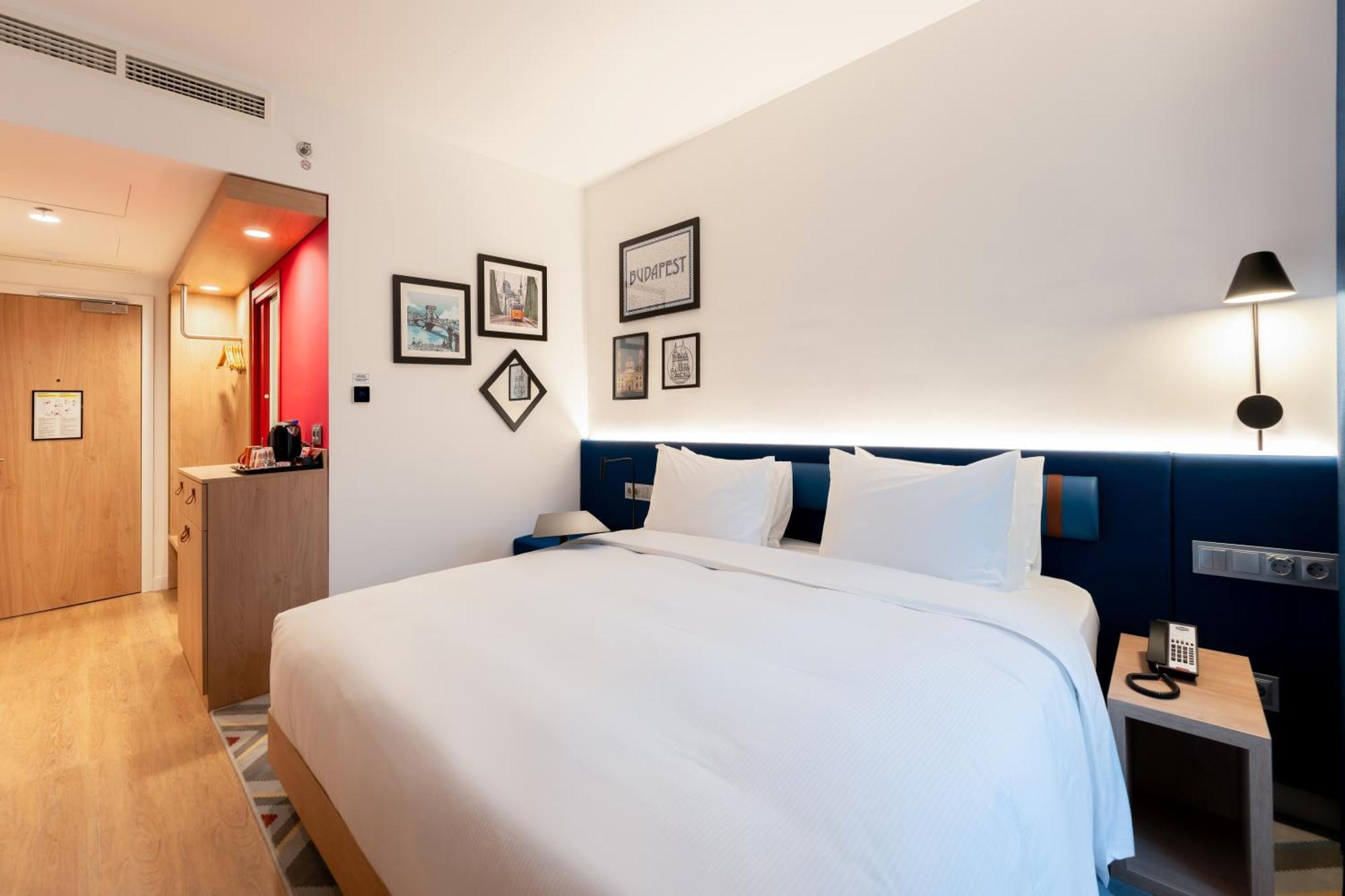 Hampton By Hilton Budapest City Centre Esterno foto